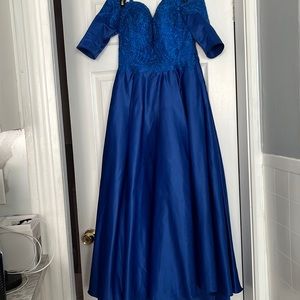 MADISON JAMES Beautiful royal blue dress prom dress side 2